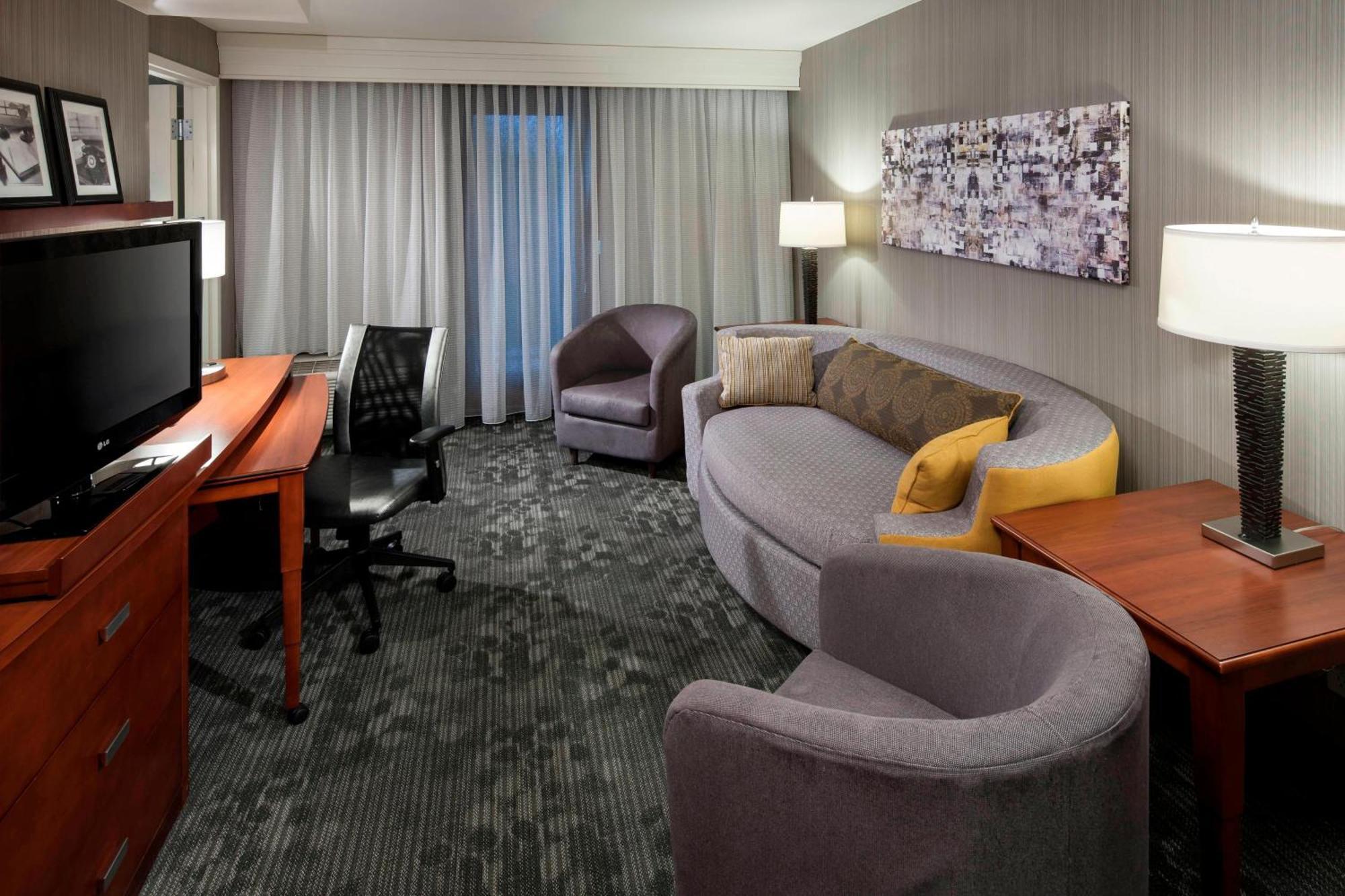 Courtyard By Marriott Seattle Kirkland Hotel Buitenkant foto